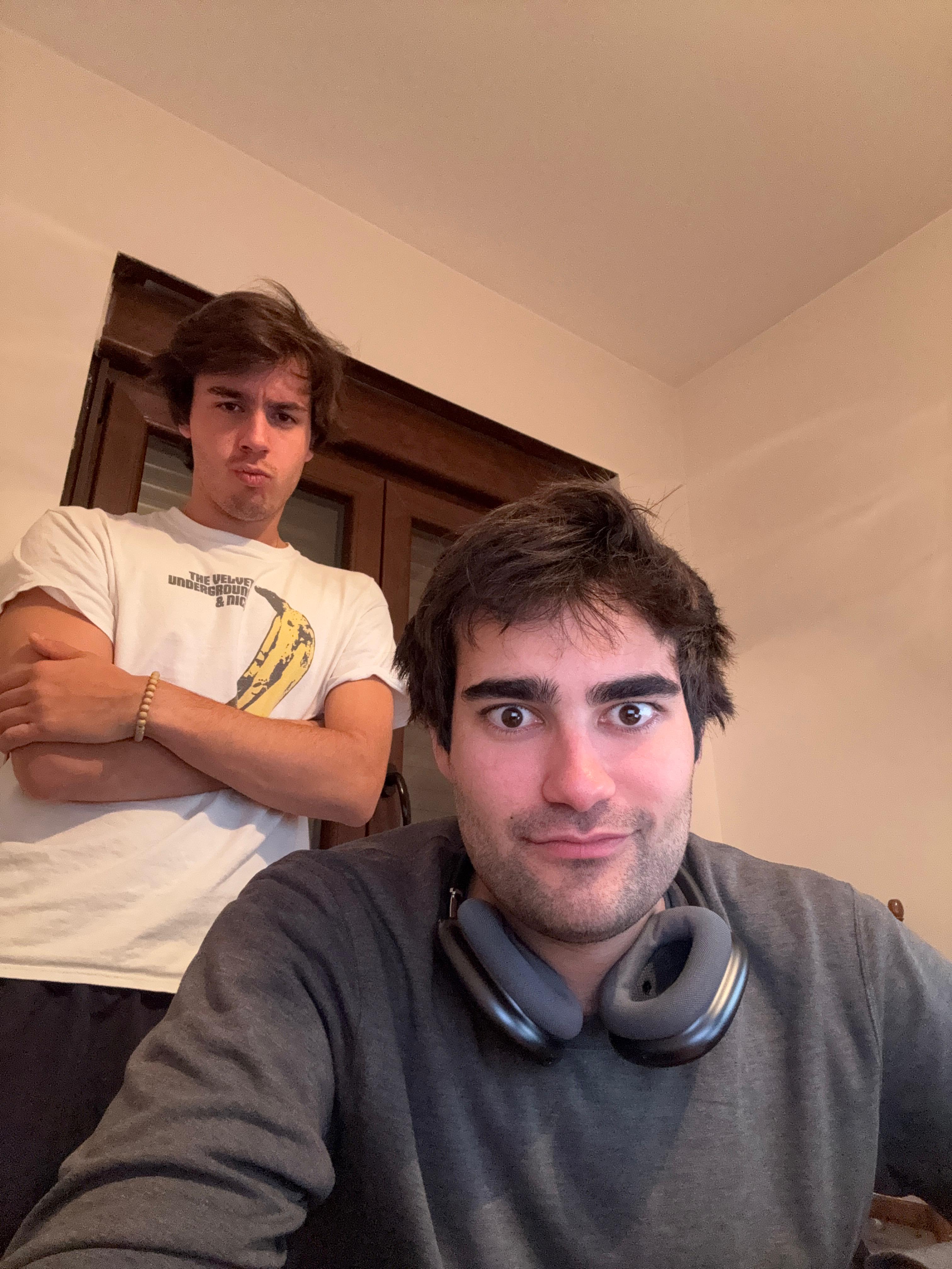 Behind the scenes 10